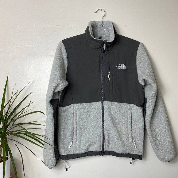 The North Face Jackets & Blazers - The North Face Womens Grey Denali Fleece Jacket